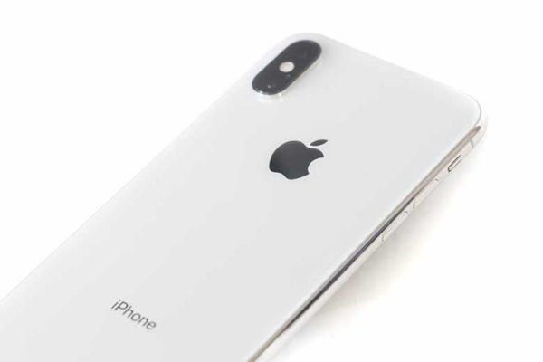iPhoneXs Maxの背面保護に！エレコムの背面用フィルムを購入